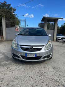 Opel Corsa 1.2 5 porte Cosmo