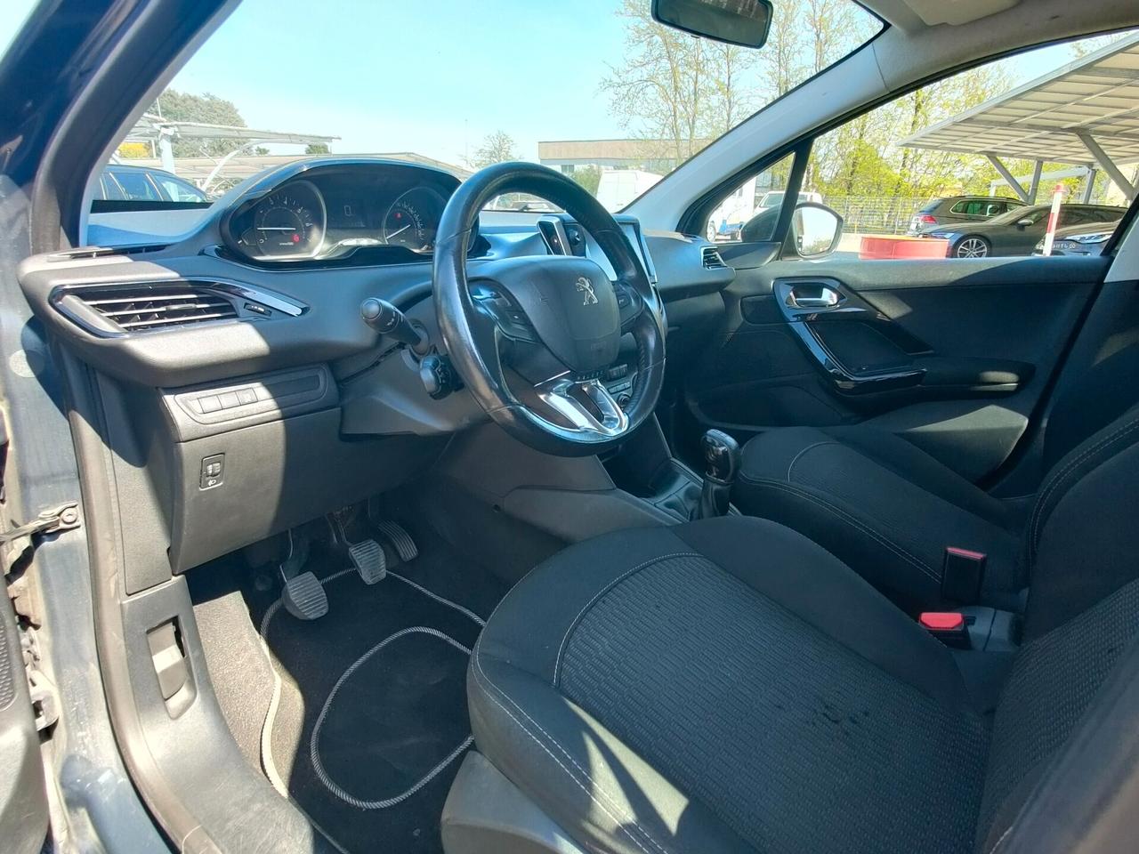 Peugeot 208 PureTech 82 5p. GPL Allure NEOPATENTATI