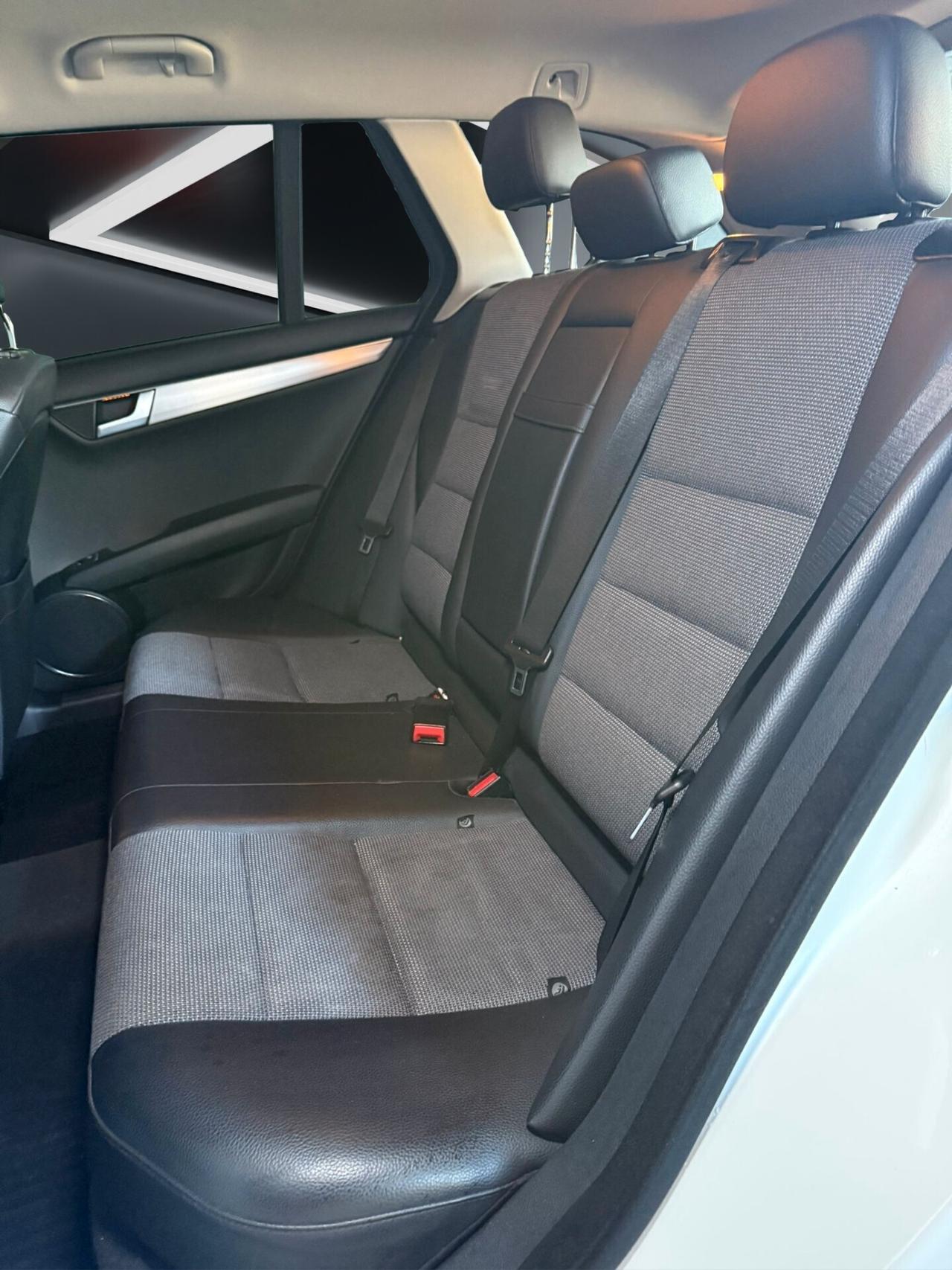 Mercedes-benz C 220 CDI S.W. BlueEFFICIENCY Avantgarde AUTO