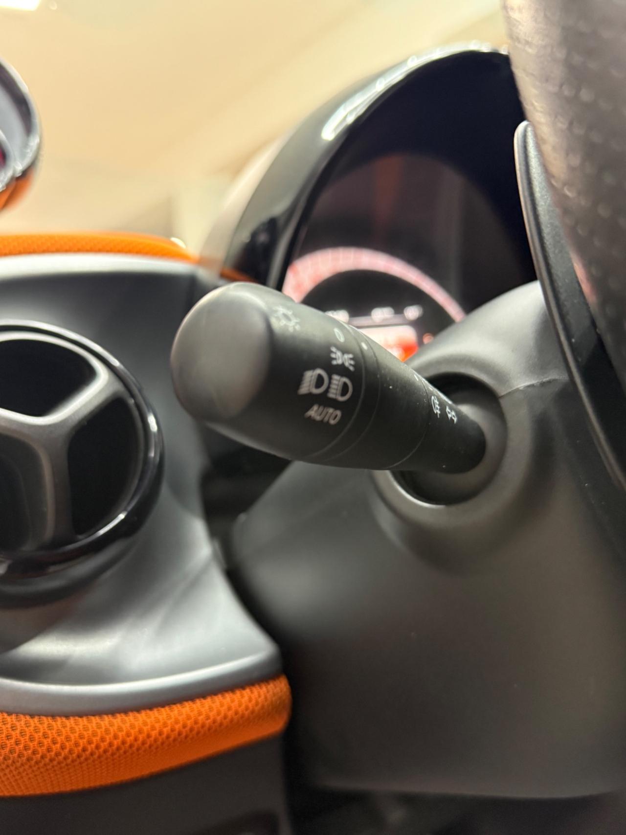 Smart ForTwo 0.9 Turbo twinamic Urbanrunner Brabus Style Italiana Uni prop