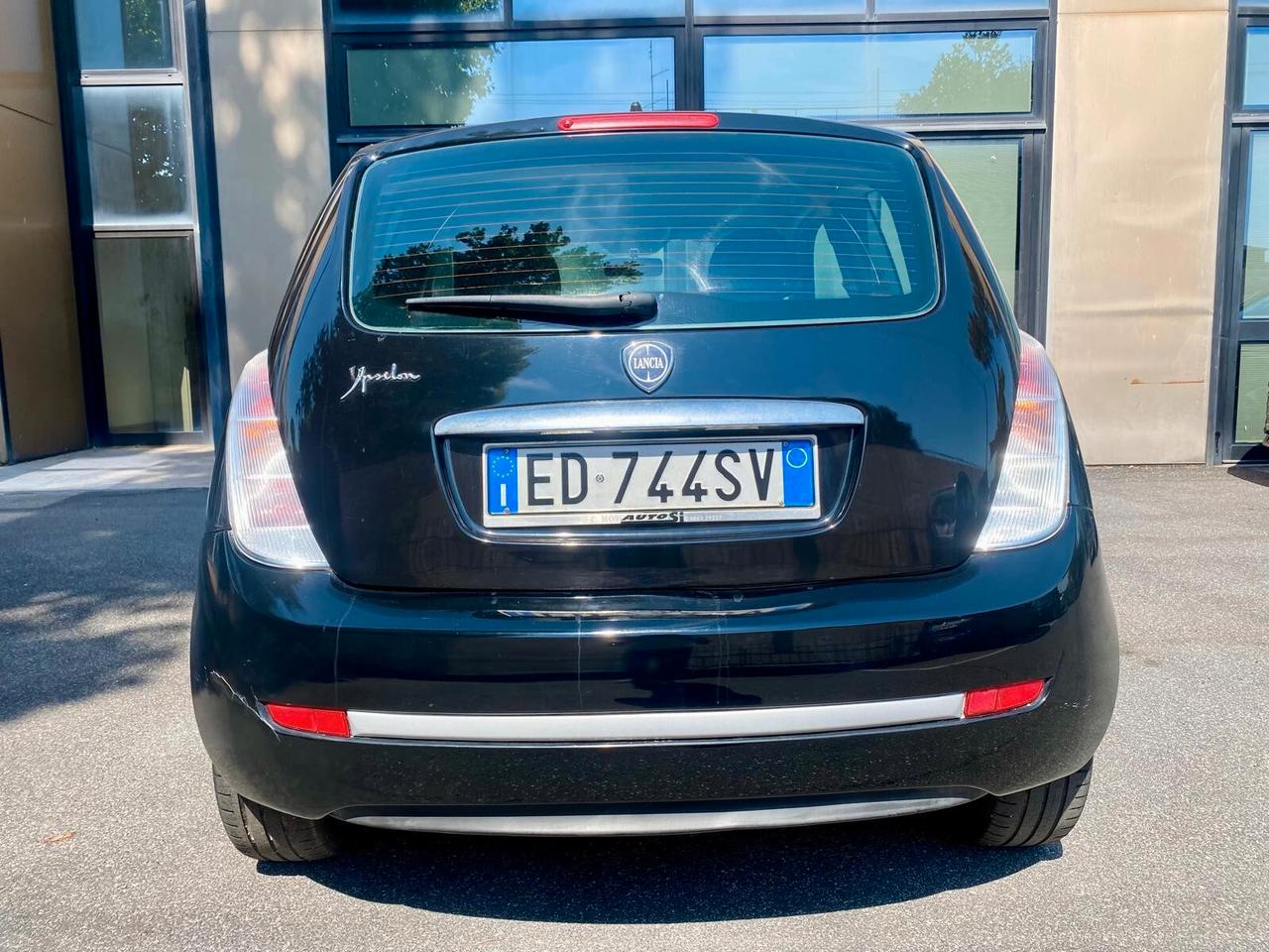 Lancia Ypsilon 1.3 MJT 75 CV Platinum GARANZIA
