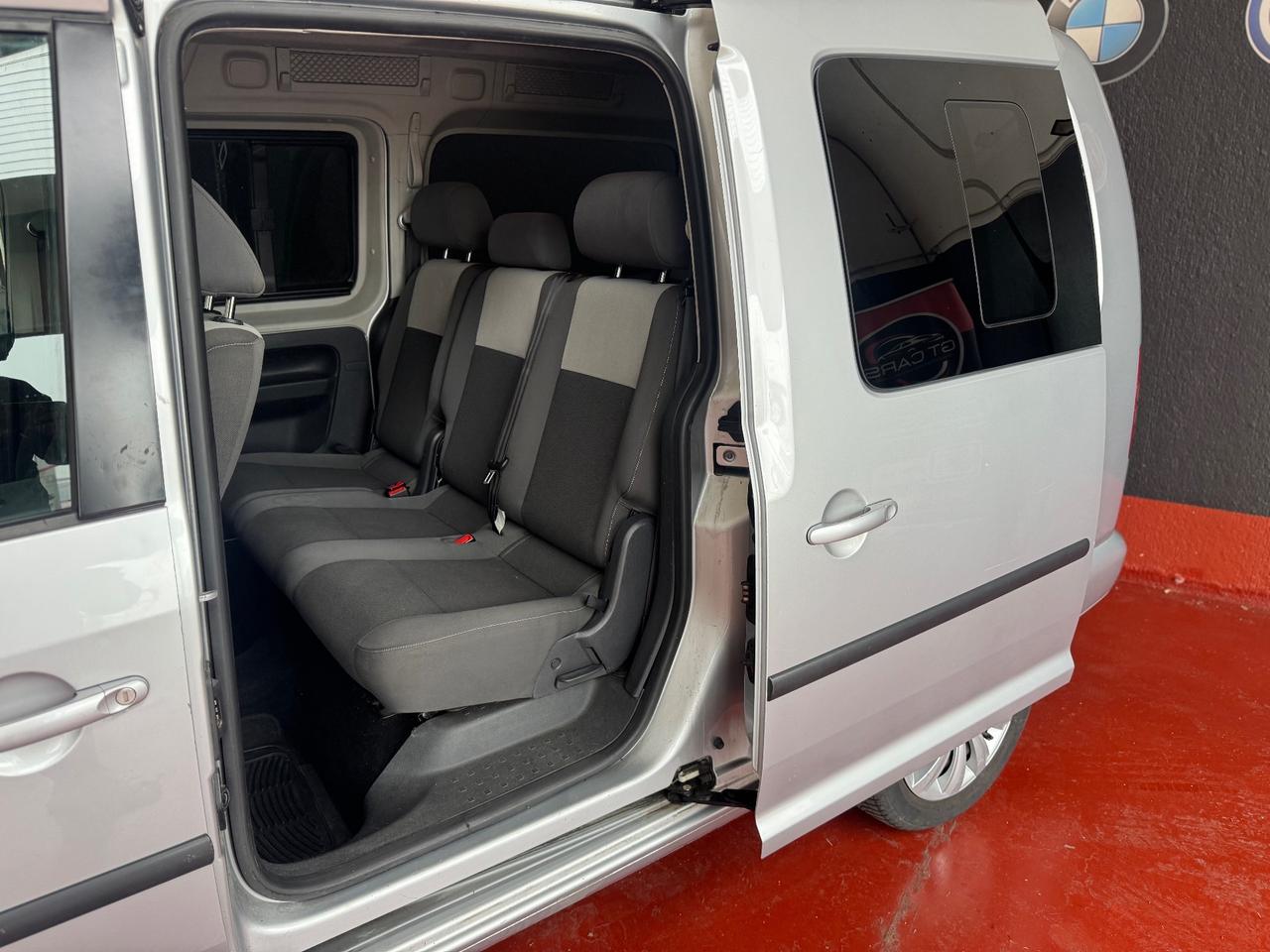 Volkswagen Caddy Maxi 7 posti 1.6 TDI 102 CV DSG 5p. Trendline