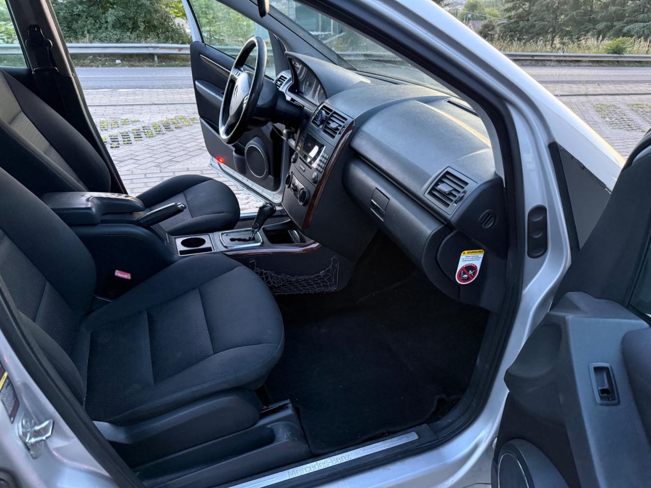 Mercedes-benz A 180 automatica