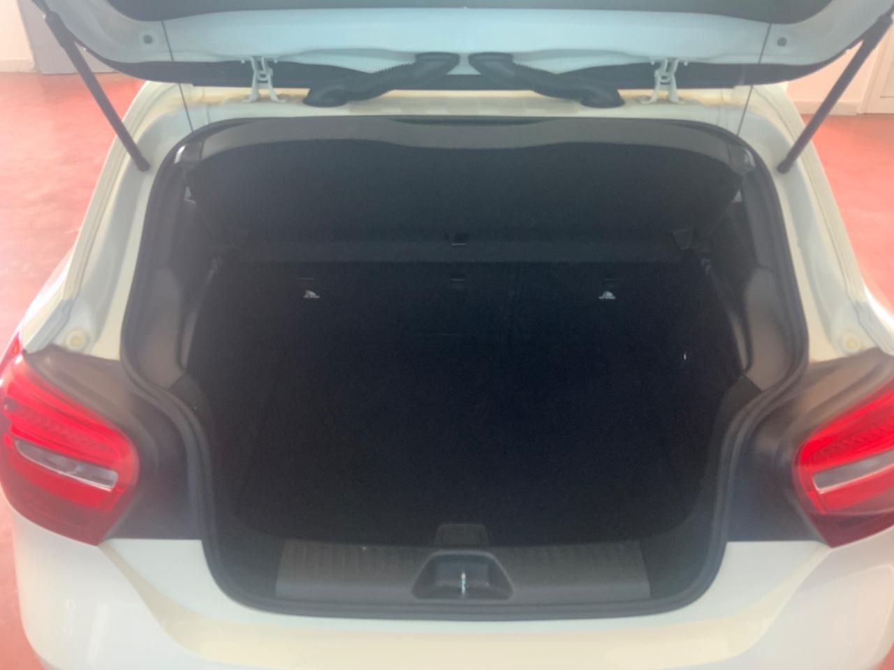 Mercedes-benz A 180 d Sport