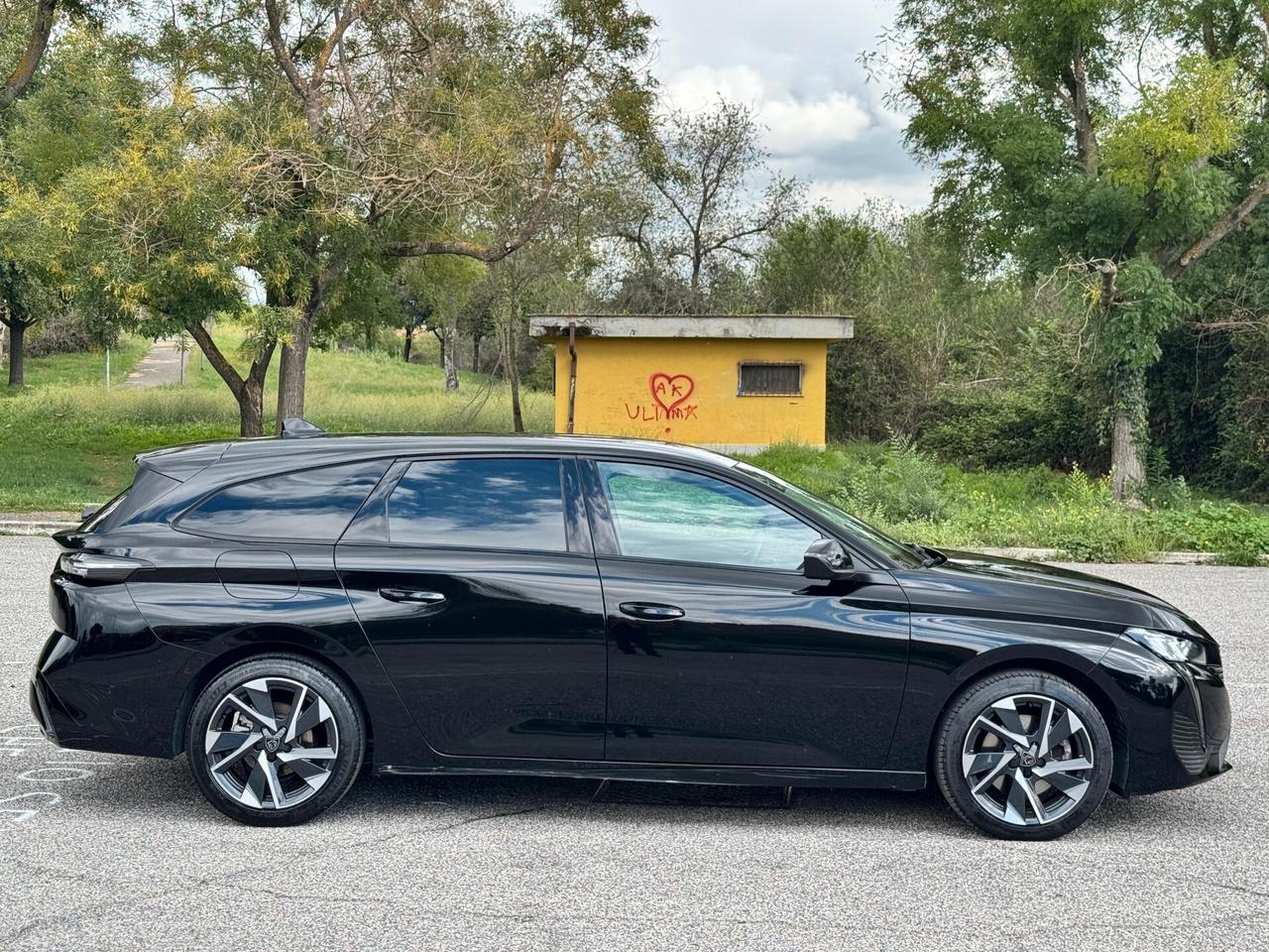 Peugeot 308 PureTech Turbo 130 S&S SW Allure