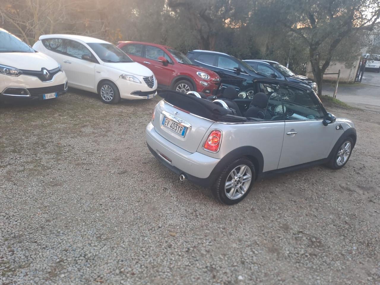 Mini Mini 1.6 16V Cooper D Cabrio