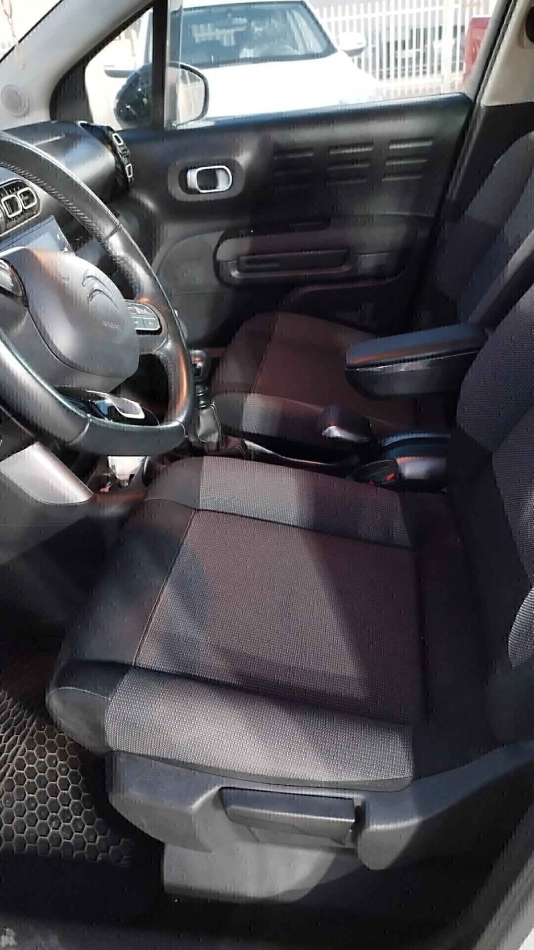 Citroen C3 Aircross C3 Aircross BlueHDi 100 Shine