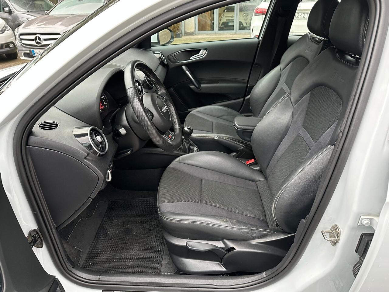 Audi A1 SPB 1.6 TDI S line edition plus