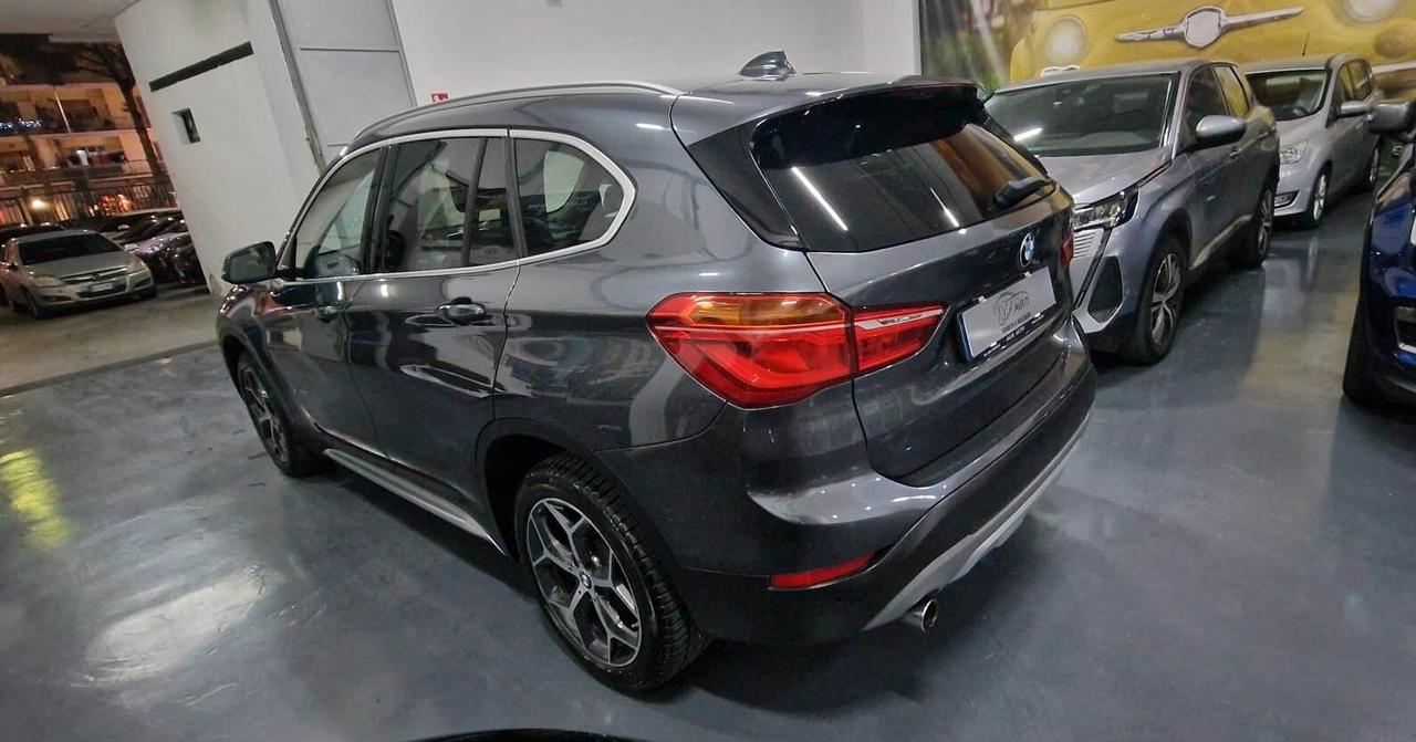 Bmw X1 sDrive18d xLine Tetto apribile