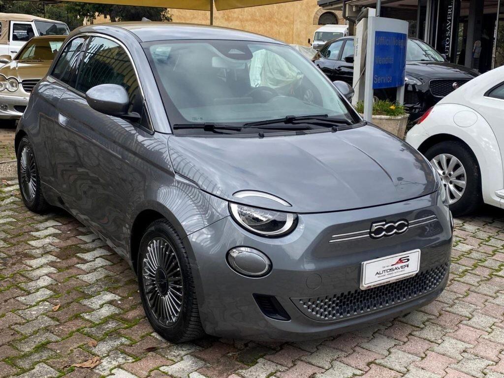 FIAT 500e business opening edition