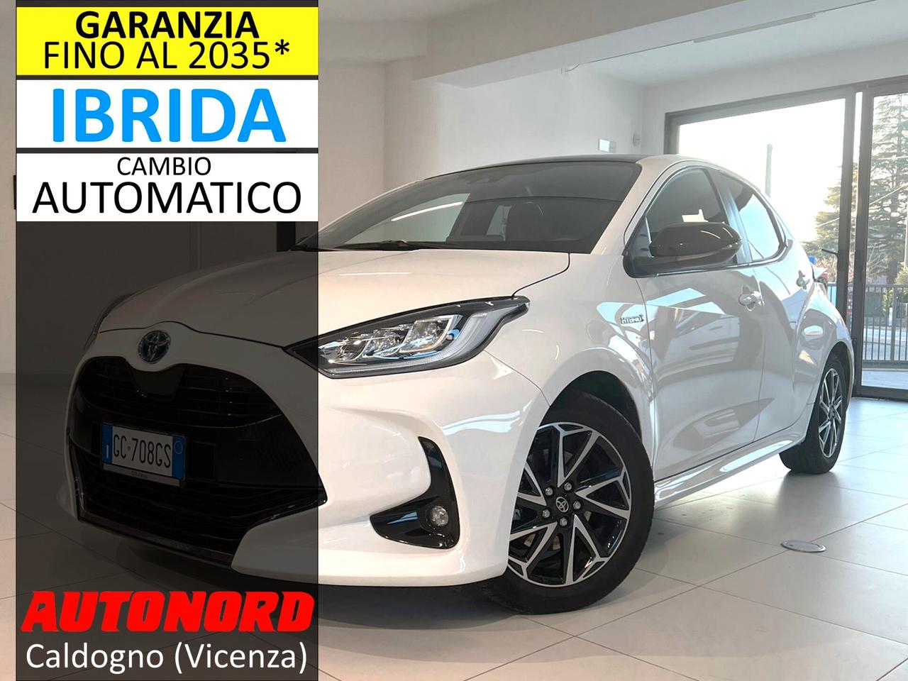 Toyota Yaris 1.5 Hybrid 5 porte Lounge/ IBRIDA / GARANZIA 10 ANNI