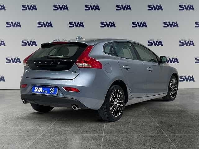Volvo V40 2.0D 120CV Business Plus - IVA ESPOSTA