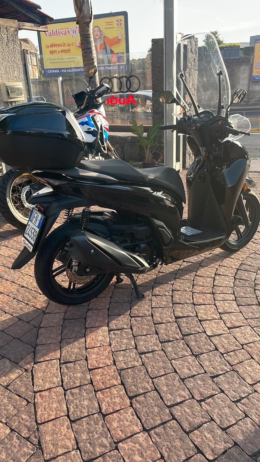 Honda SH 350