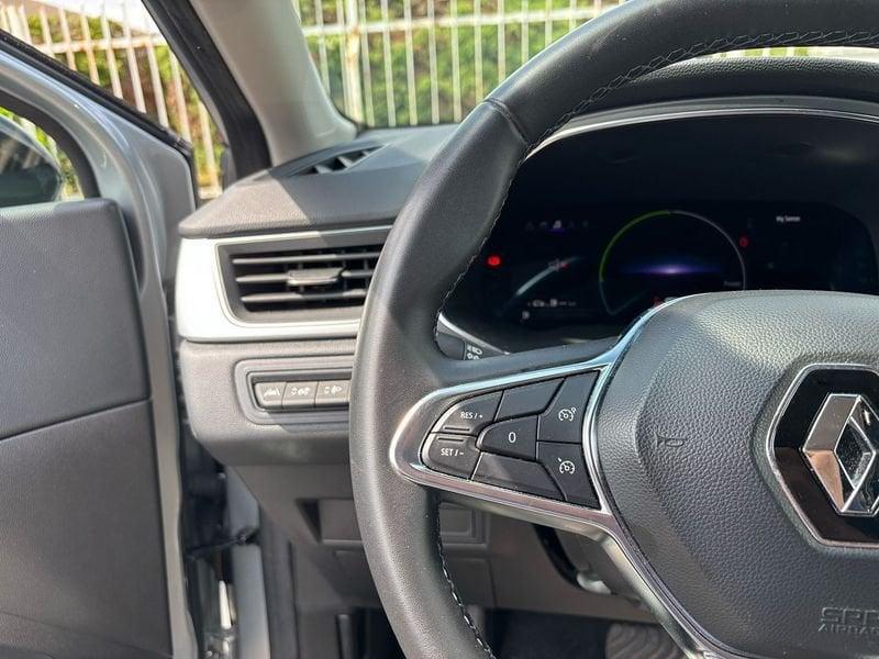 Renault Captur 1.6 E-TECH Hybrid Techno Fast Track Auto