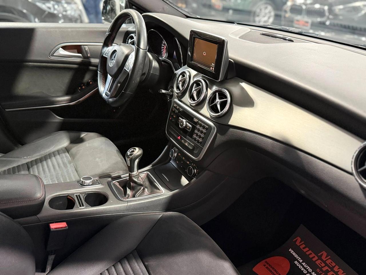 Mercedes CLA 200 CDI Premium Amg 136cv 2014