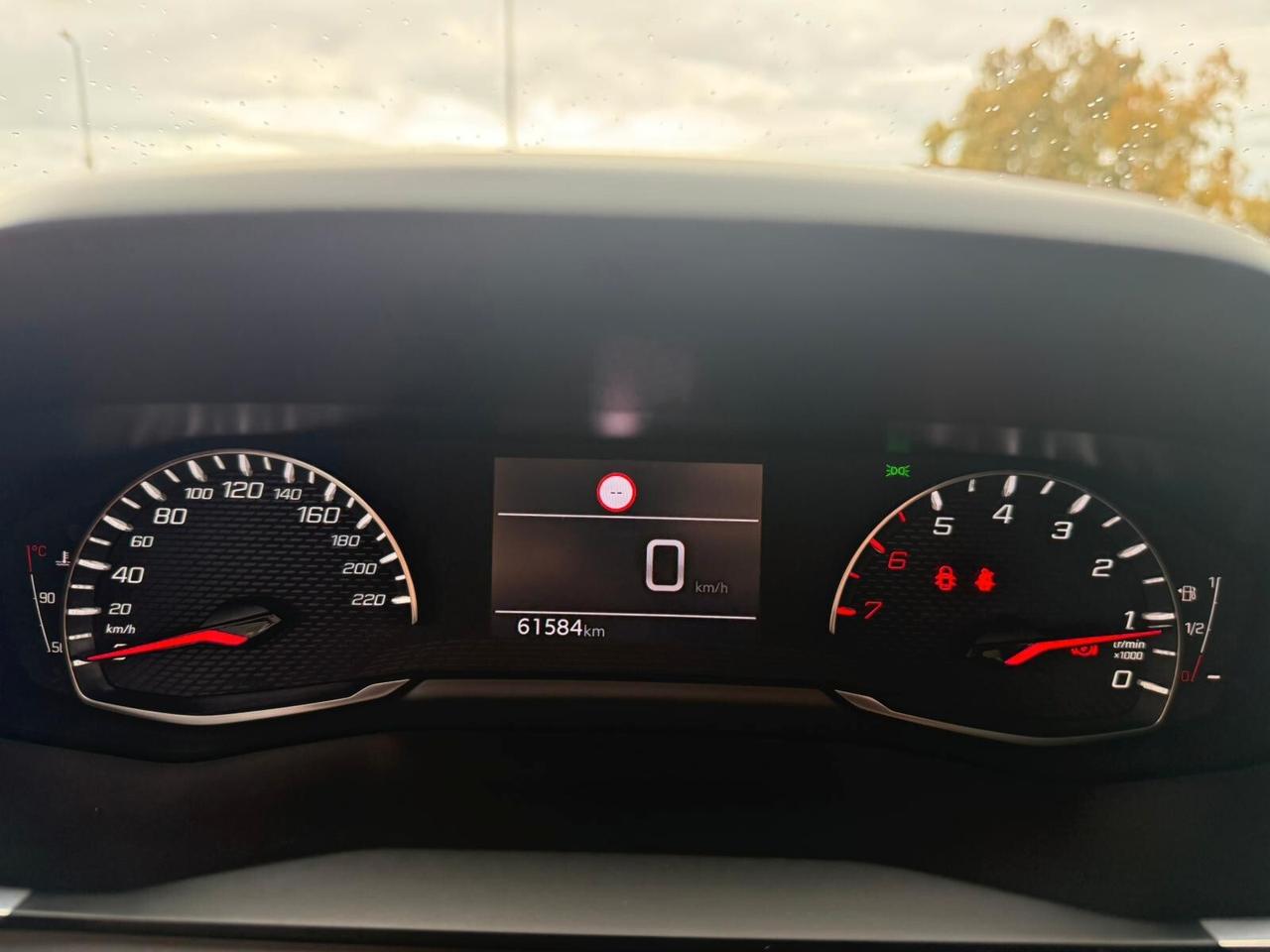 Peugeot 2008 BlueHDi 110 S&S Allure