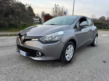 Renault Clio manutenzione completa idonea ai neopatentati