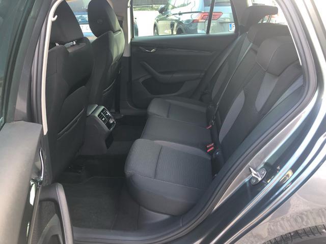 SKODA Octavia 2.0 TDI EVO SCR 150 CV DSG Wagon Executive