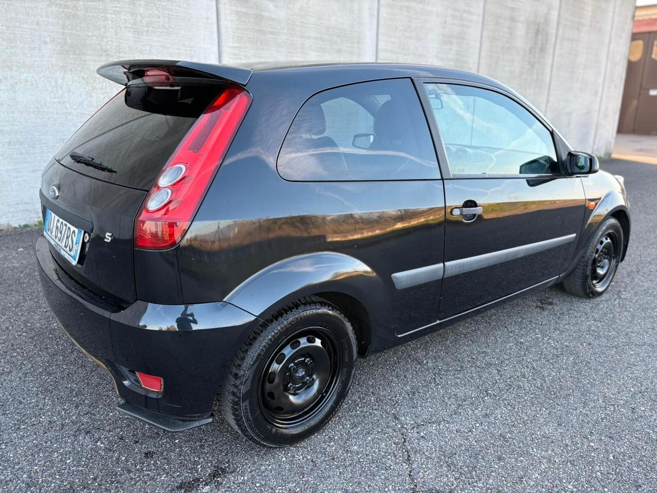 Ford Fiesta 1.6 TDCi 3p. 90CV NEOPATENTATI