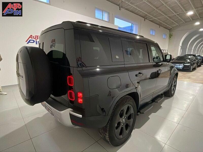 Land Rover Defender 3.0D I6 200 110 SE AWD auto.