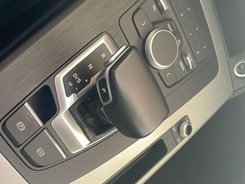 Audi Q5 35 TDI S Line Plus quattro S tronic