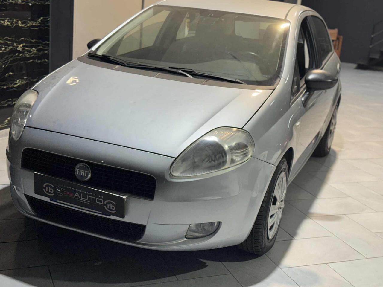 Fiat Grande Punto 1.4 Starjet 16V 5 porte Emotion