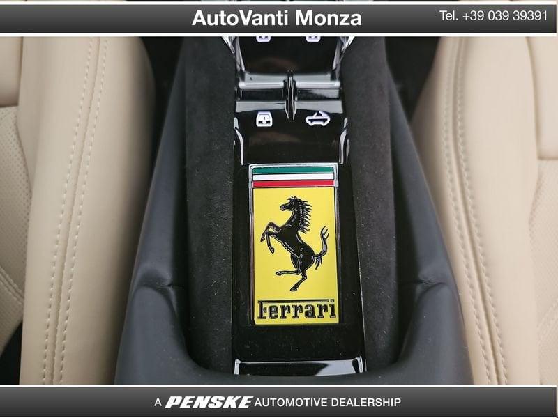 Ferrari 296 296 GTS