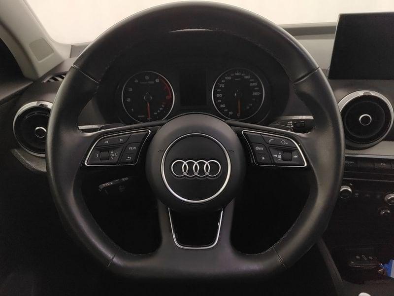 Audi Q2 40 TFSI quattro S tronic Admired