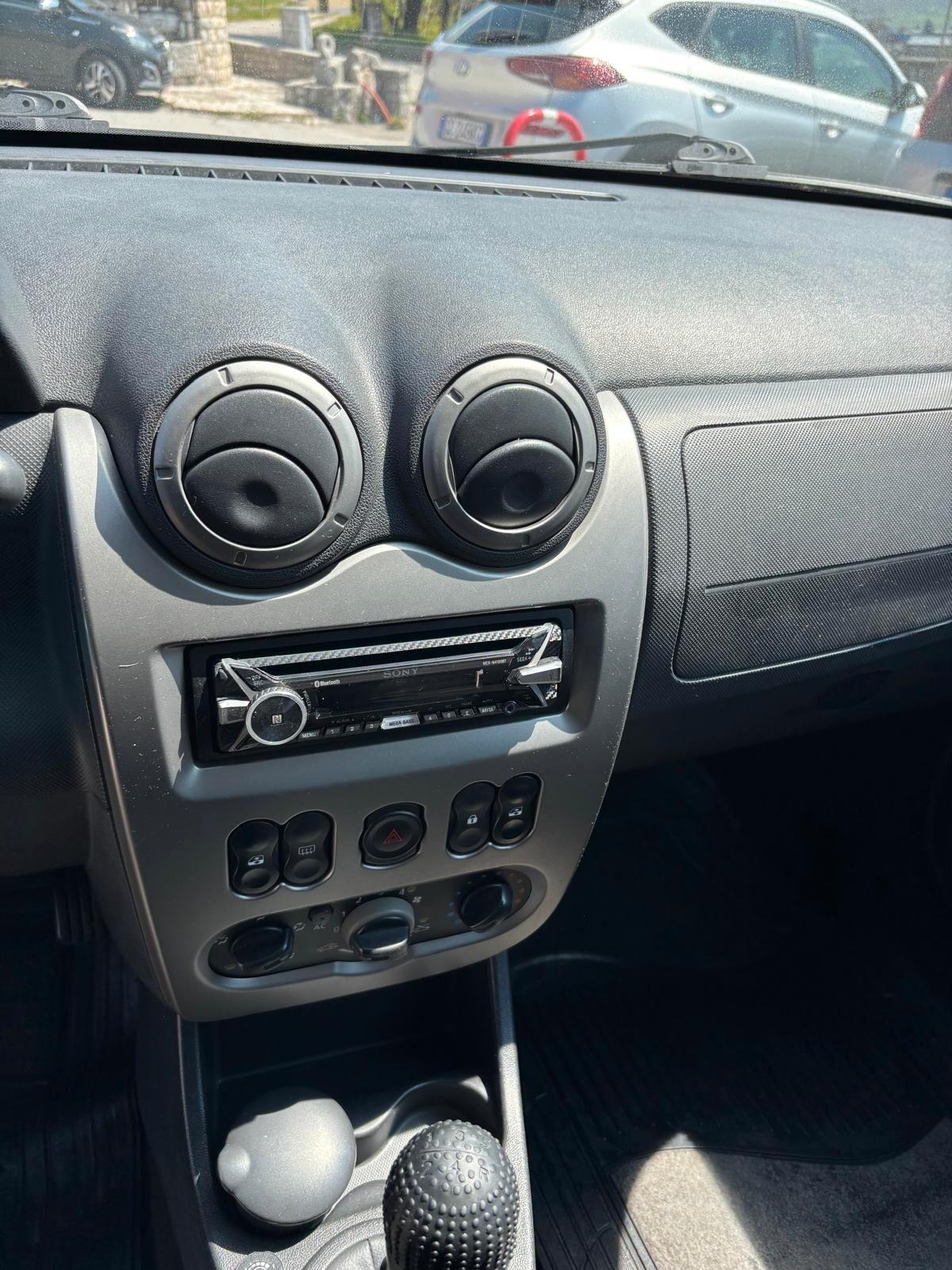 Dacia Sandero 1.4 8V GPL Ambiance