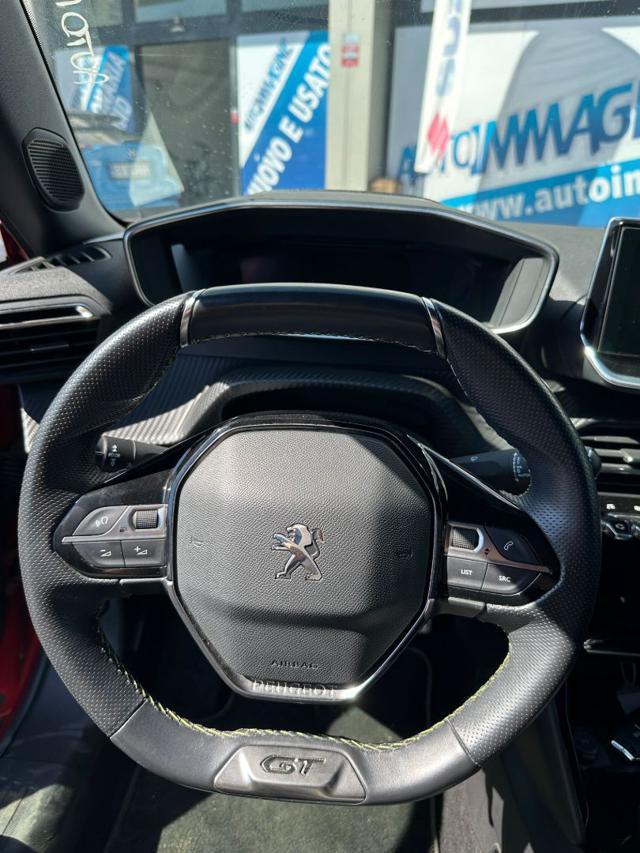 PEUGEOT 2008 motore elettrico 136 CV GT Pack