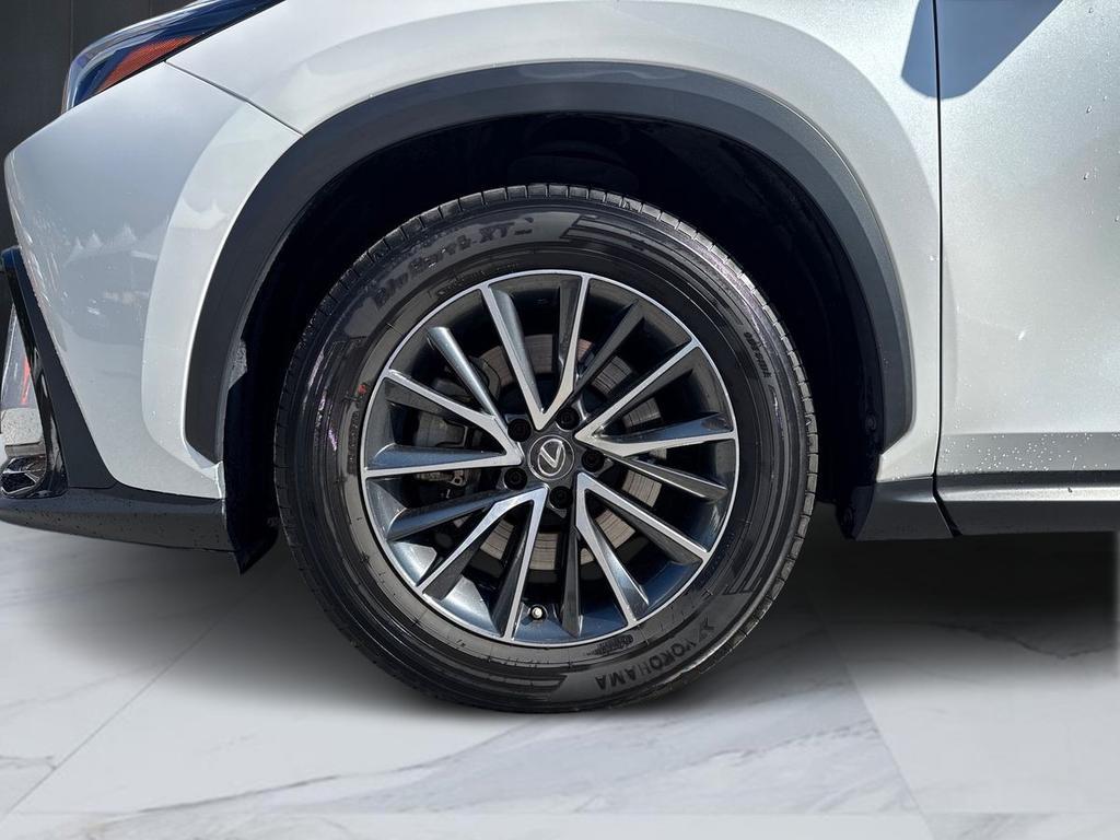 Lexus NX 450h+ 2.5 phev Premium+ 4wd e-cvt