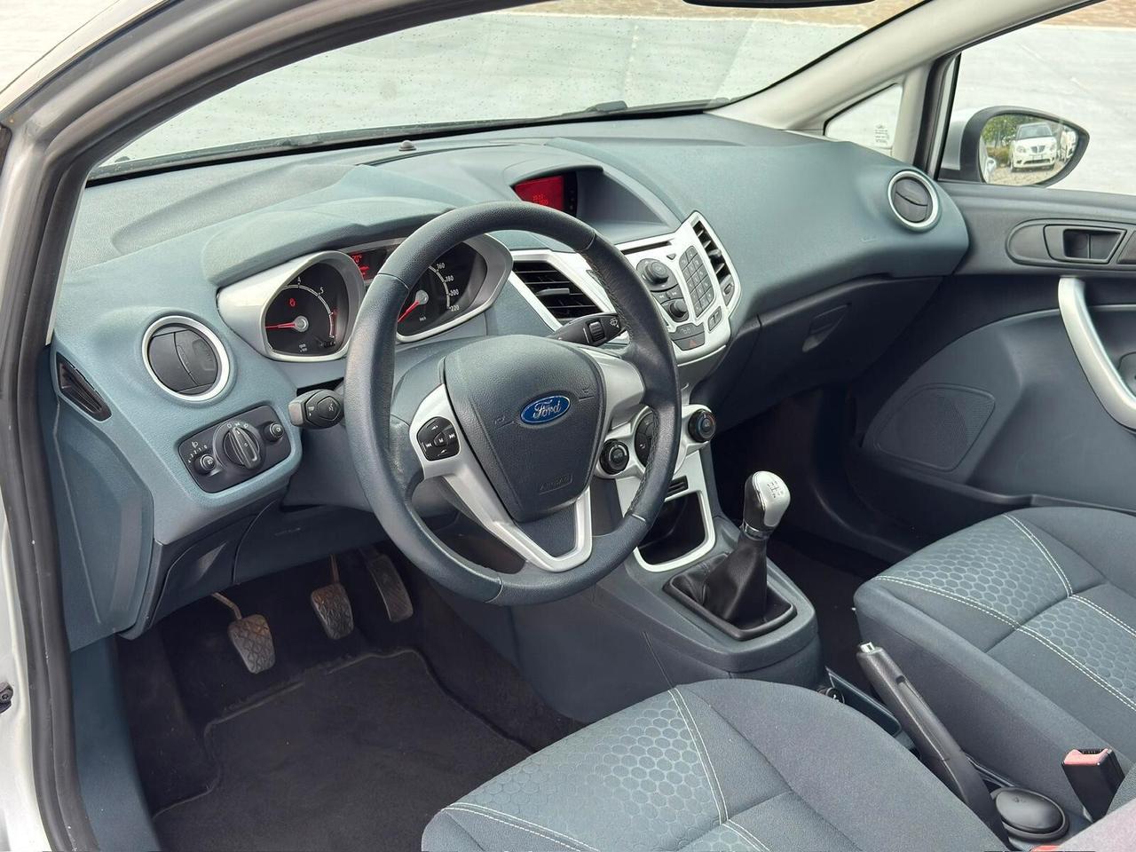Ford Fiesta 1.2 82CV - NEOPATENTATO -