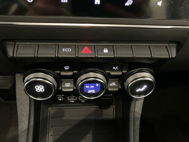 RENAULT ZOE Zen R135 Batterie di proprieta'!