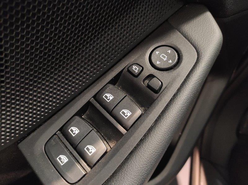 BMW Serie 1 (F40) - 116d 5p. Business Advantage