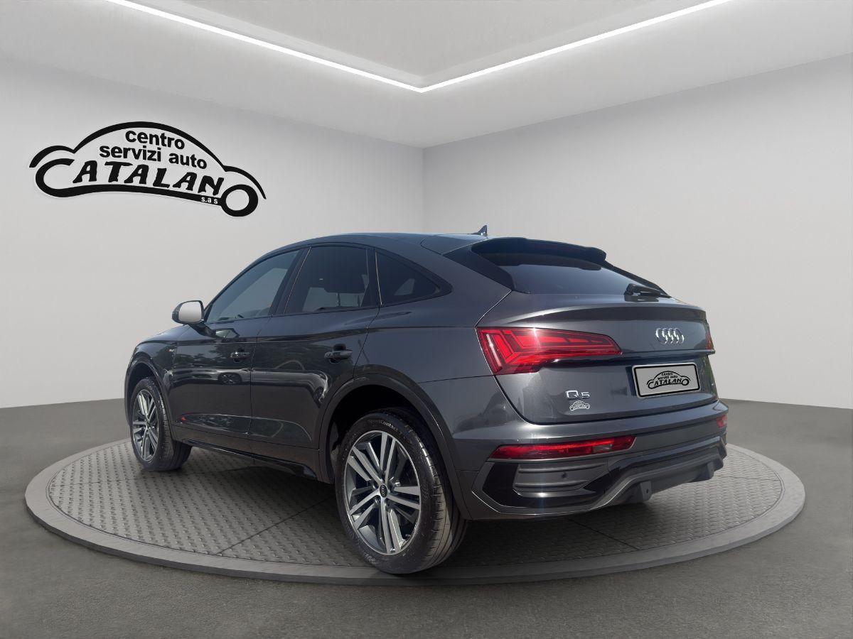 AUDI - Q5 Sportback - Q5 SPB 40 2.0 TDI 204CV quattro S tr. S line plus