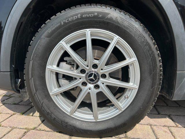 MERCEDES-BENZ GLA 200 d Automatic Business Extra