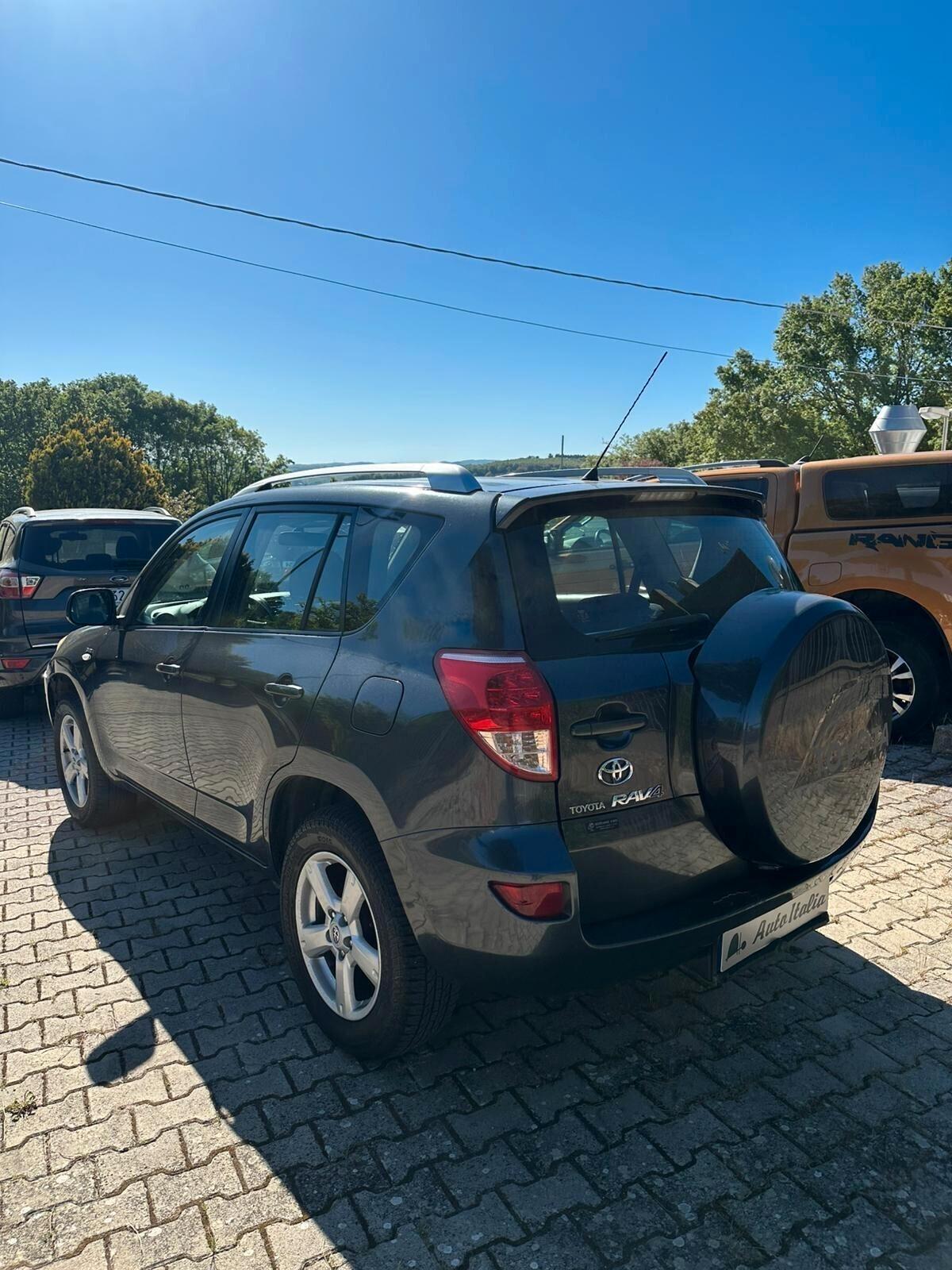 TOYOTA RAV4 2.2 D-4D 136 CV 2006