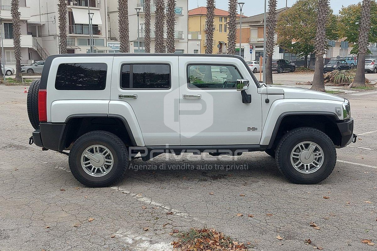 HUMMER H3 3.7 Luxury