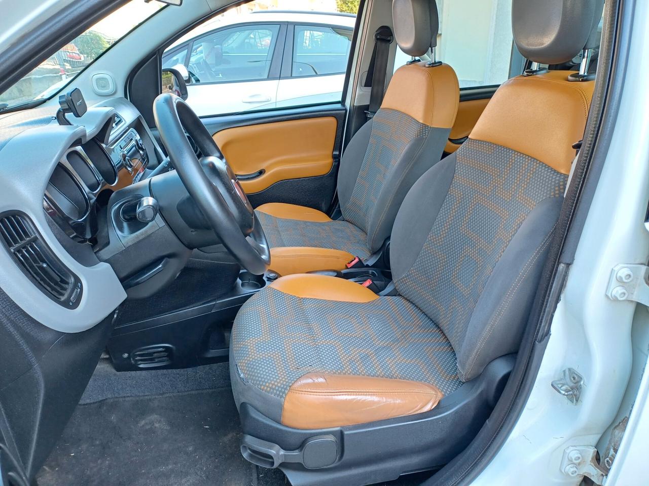 Fiat Panda 1.3 MJT 75 CV S&S Trekking