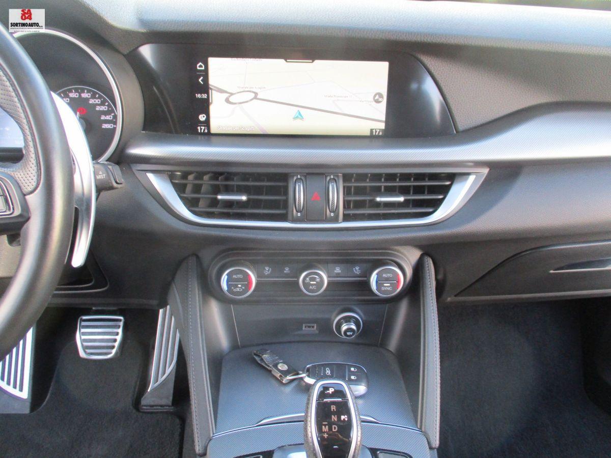A.R.Stelvio 2.2 T.diesel 190CV AT8 Q4 SPRINT 2021
