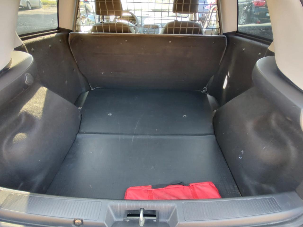 Fiat Grande Punto 1.3 MJT 75 CV 3 porte S&S Actual, OK NEOPATENTATI.