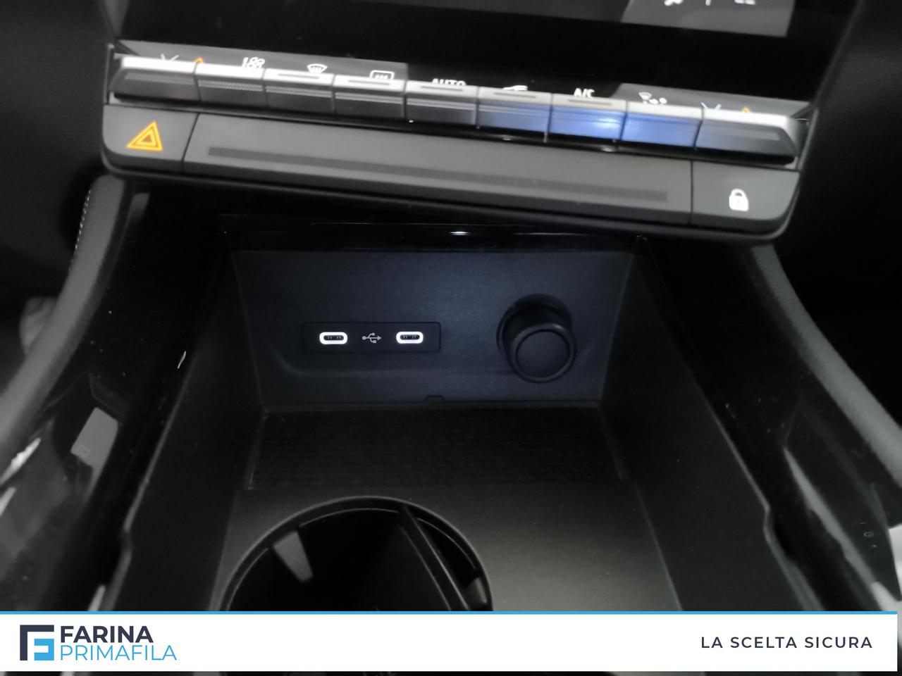 RENAULT Austral 2023 - Austral 1.2 E-Tech full hybrid Techno 200cv auto
