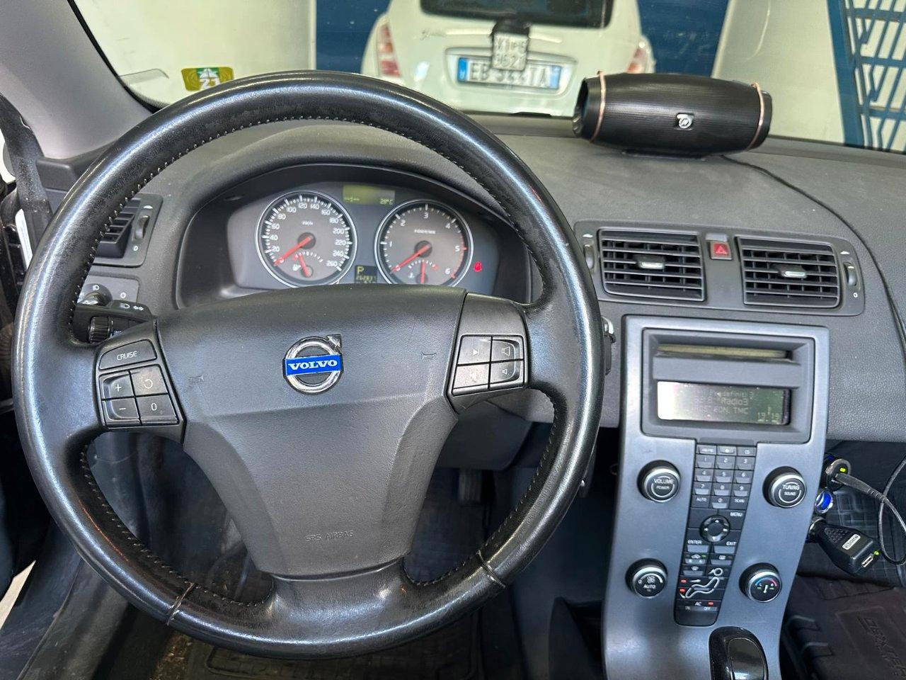 Volvo C70 Coupe 2.4 d5 Summum auto