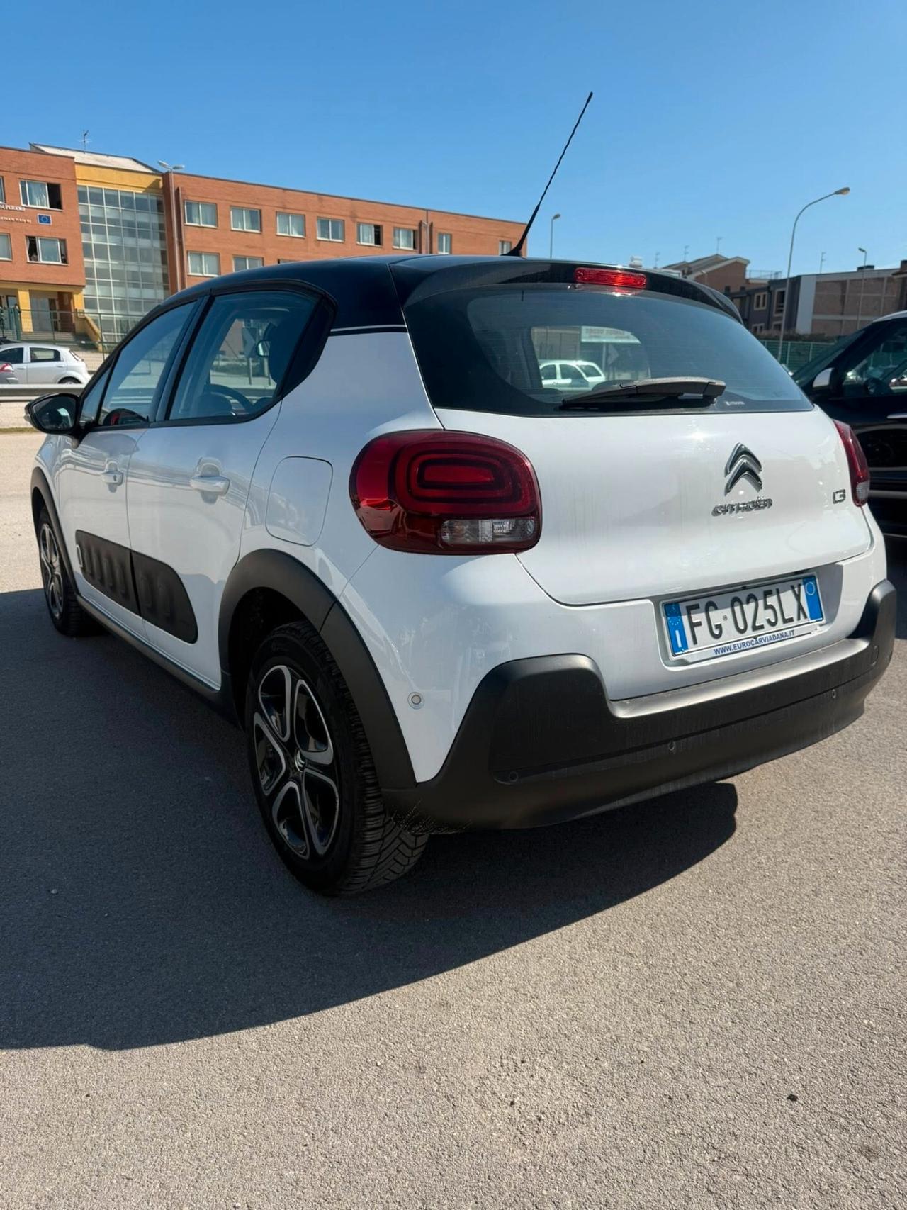 Citroen C3 BlueHDi 100 S&S Shine