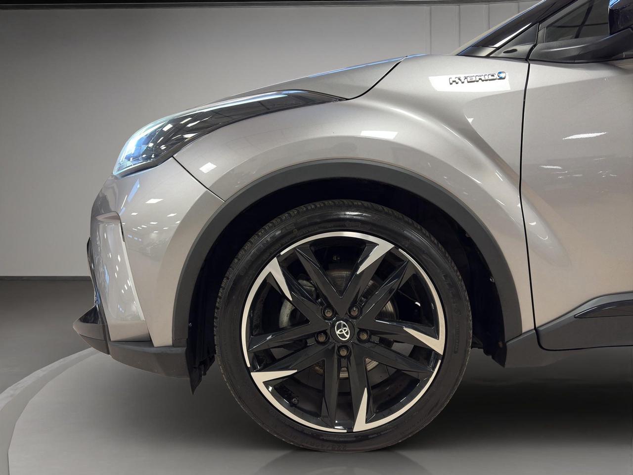 Toyota C-HR 2.0h GR Sport e-cvt