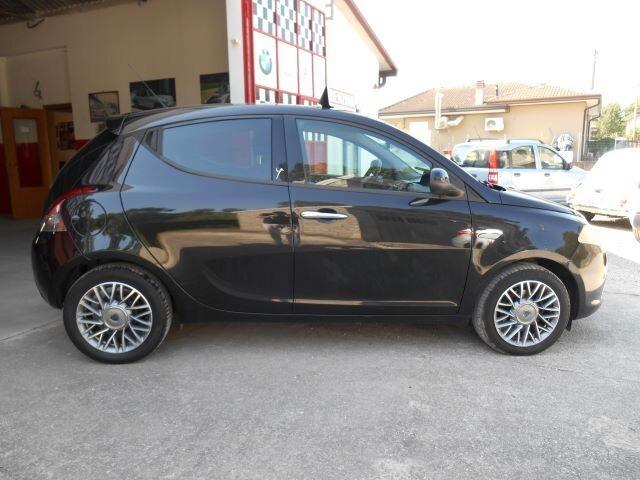 Lancia Ypsilon 1.2 69 CV 5 porte KM 95000