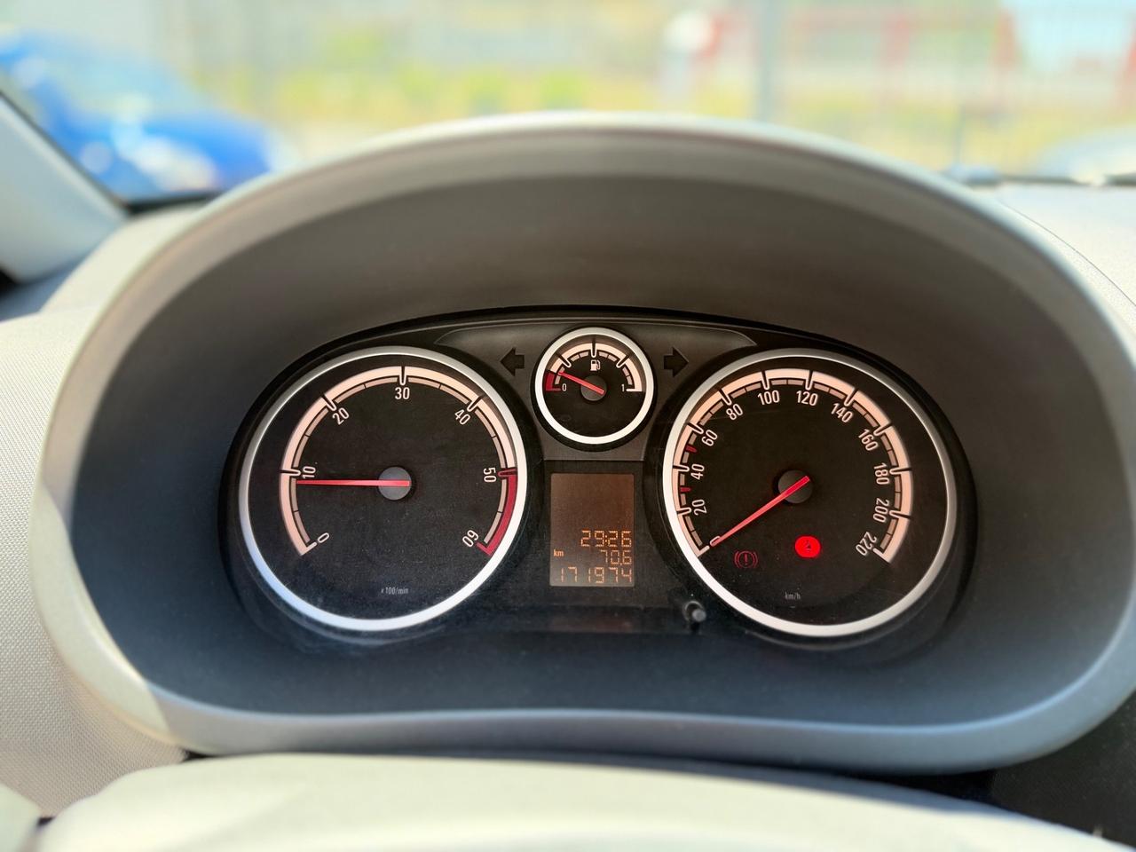 Opel Corsa 1.3 MJJET 95 CV B-COLOR PERFETTA