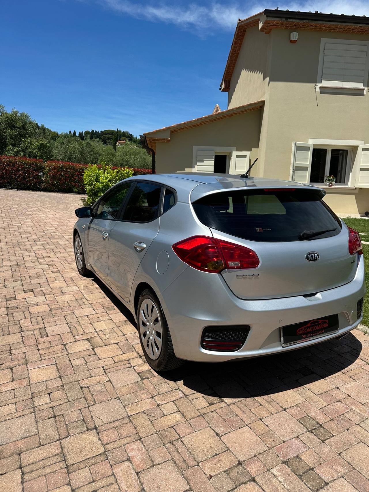 Kia Ceed cee'd 1.6 CRDi 110 CV 5 porte Active