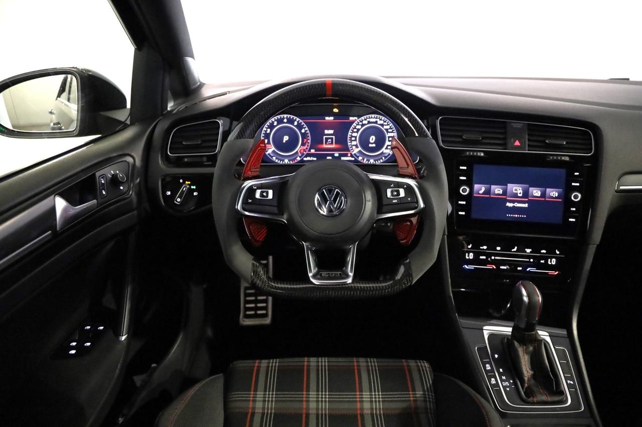 Volkswagen Golf GTI Performance 2.0 TSI DSG 5p.