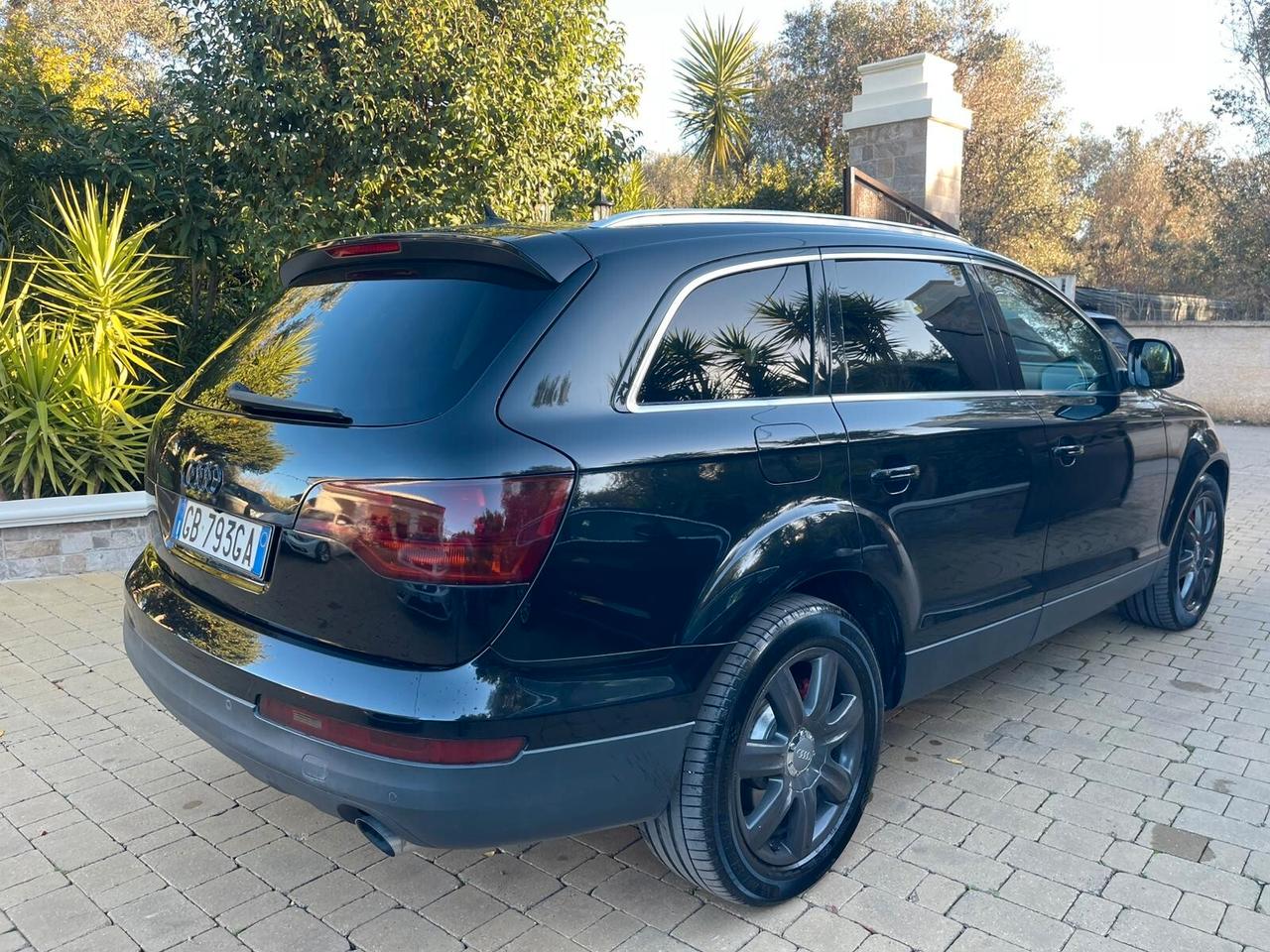 Audi Q7 3.0 V6 TDI 233CV AUTOCARRO